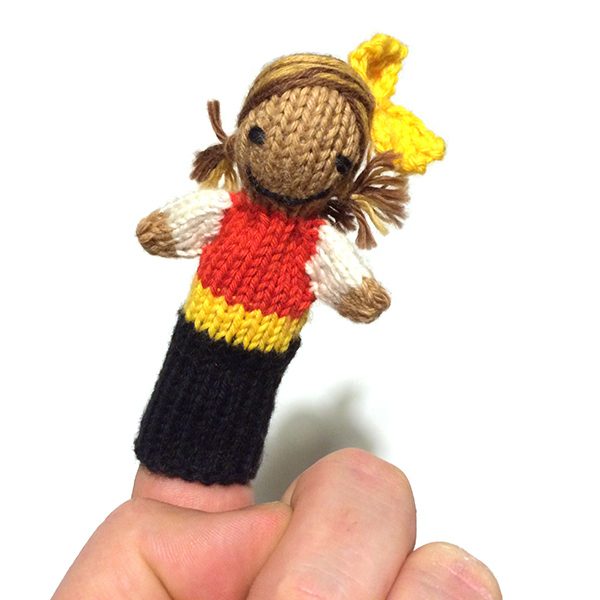 Tabby Juliaca (4″ finger puppet)